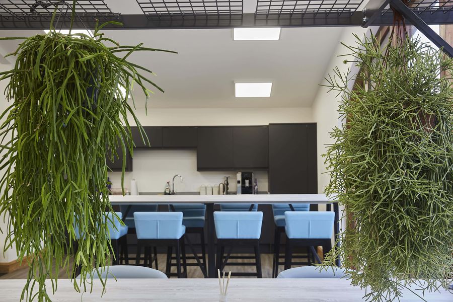 Shared kitchen and breakout area at Grovelands Business Park, East Haddon